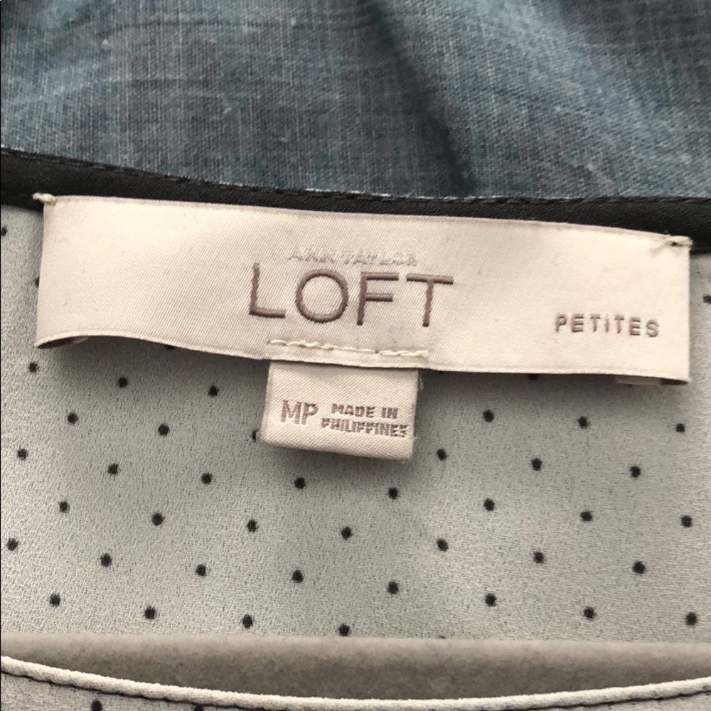 LOFT blouse - Picture 3 of 8